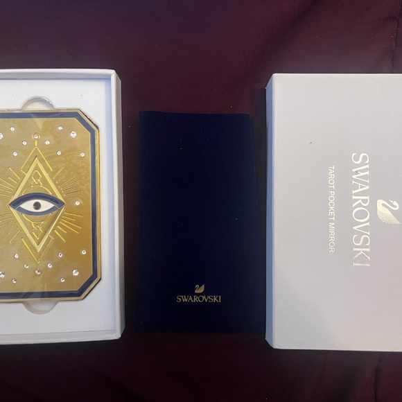 SWAROVSKI TAROT POCKET MIRROR / BRAND NEW - NEVER USED - Picture 2 of 11